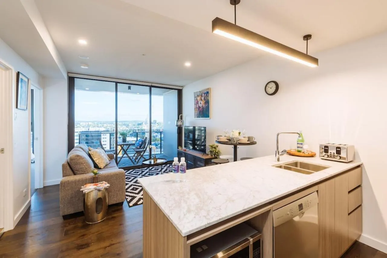 Location 2Bd Apt W Spectacular City Views Brisbane Apartment