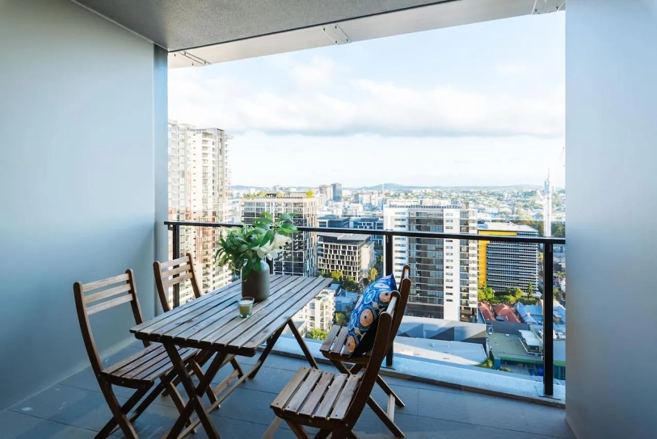 Apartment Location 2Bd Apt W Spectacular City Views Brisbane