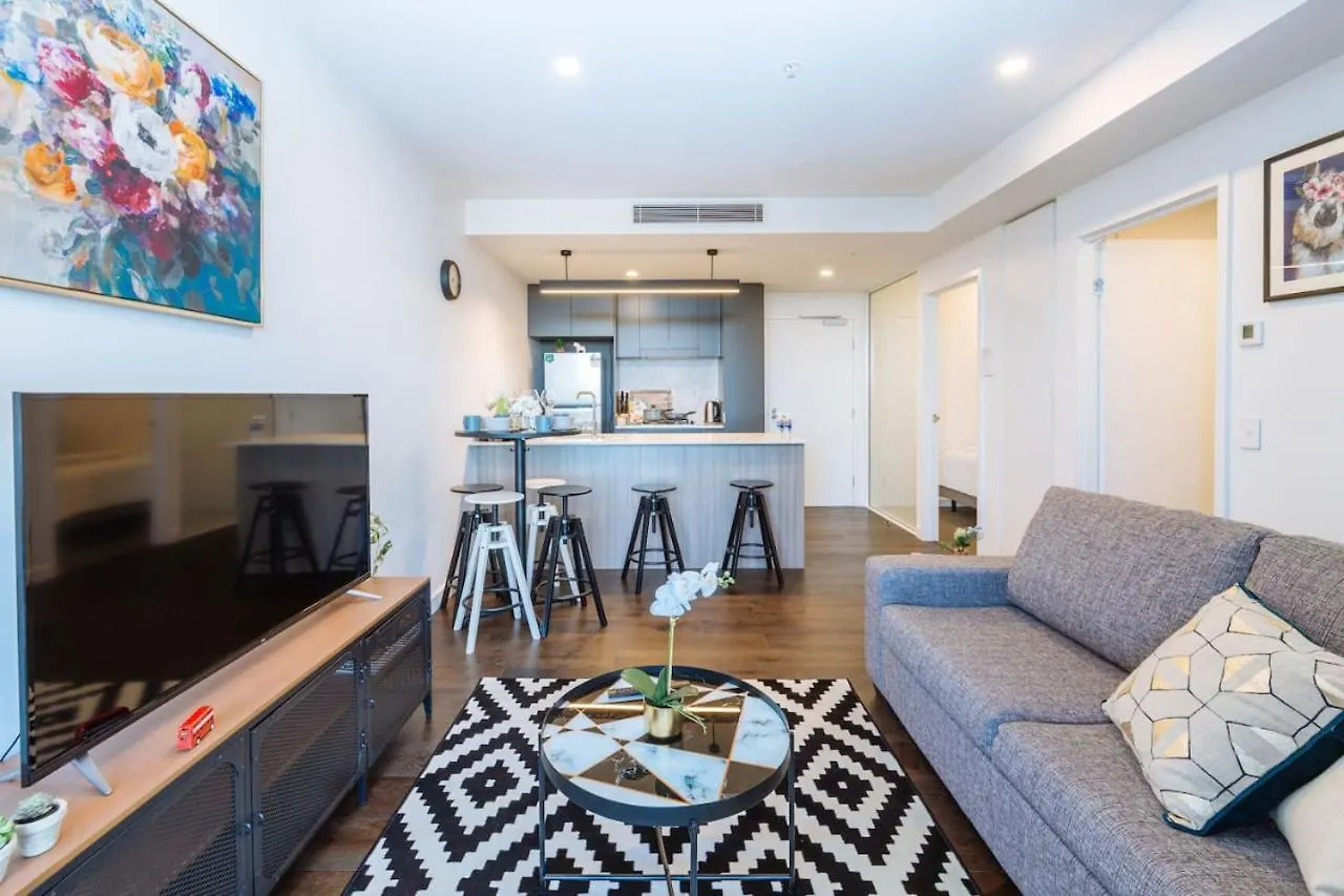Location 2Bd Apt W Spectacular City Views Brisbane Apartment